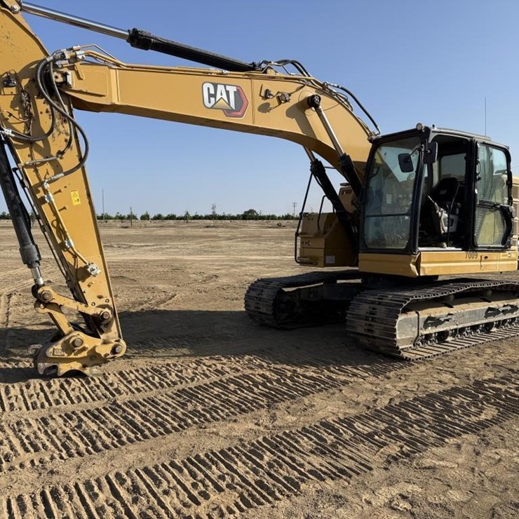 2023 CATERPILLAR 325