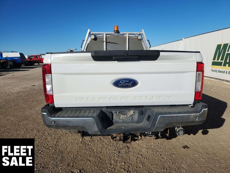 2019-ford-f350-image-6