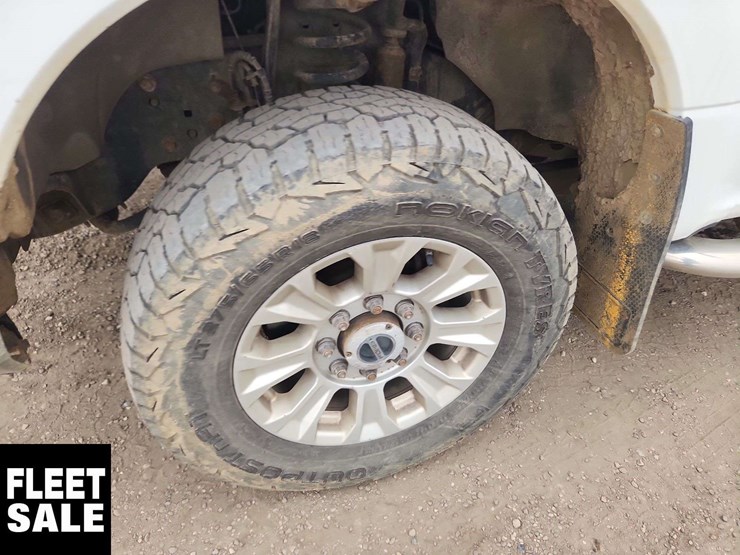 2021-ford-f250-image-10