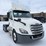 2019-freightliner-cascadia-126-image-1