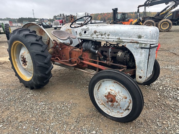 ford-8n-image-7