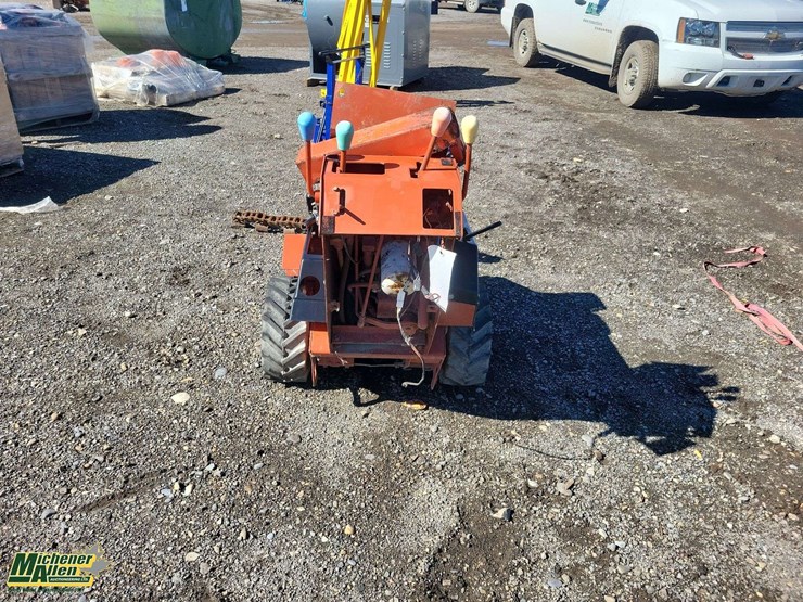 ditch-witch-1020-image-3