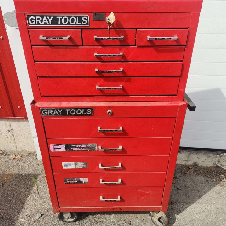 Gray Tools Rolling Toolbox (Top & Bottom) (Drawers Locked, Key Not Working)