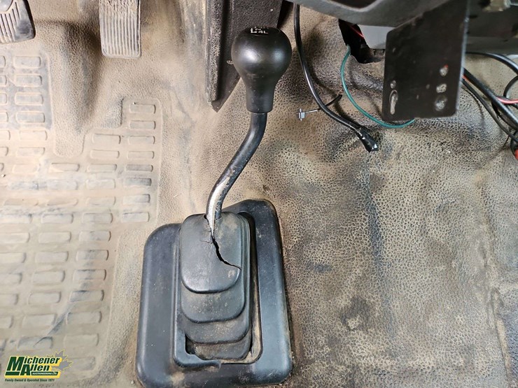 2011-ford-f250-image-21