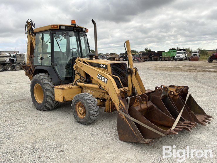 1998-deere-310e-image-3