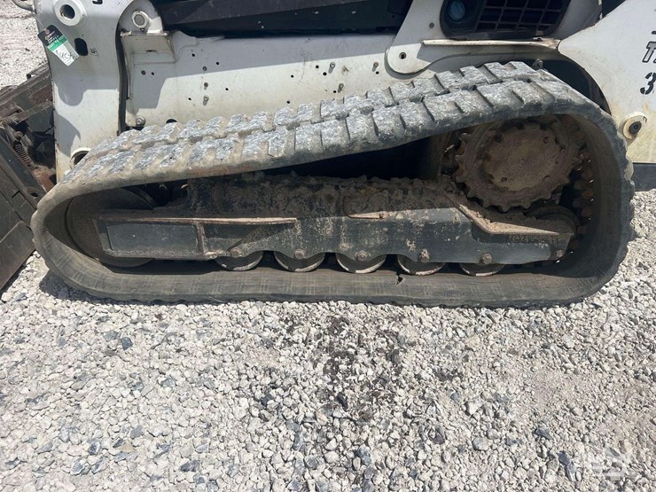 2020-bobcat-t770-image-8