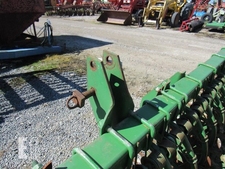 john-deere-400-image-5