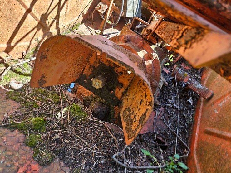 #2524-•-1948-case-la-tractor-image-16