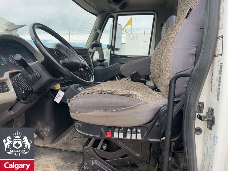2019-international-workstar-7400-image-13