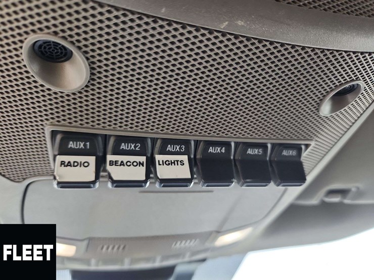 2022-ford-f250-image-12