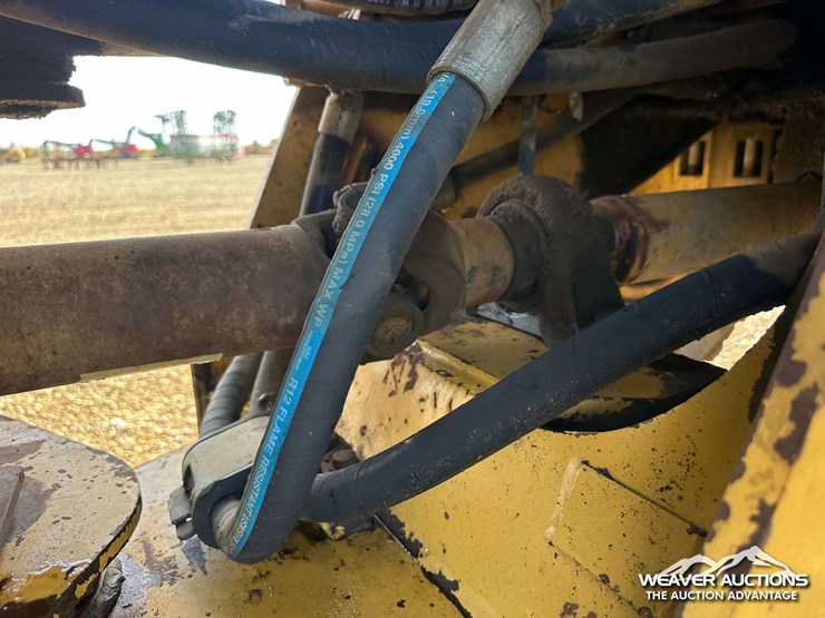 caterpillar-938f-image-47