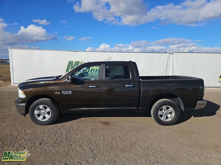 2013-dodge-1500-image-6