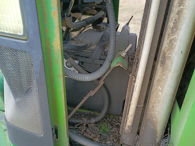 john-deere-6310-image-16