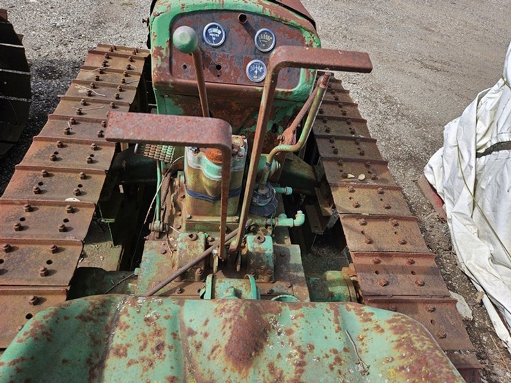 #2518-•-oliver-crawler-image-26