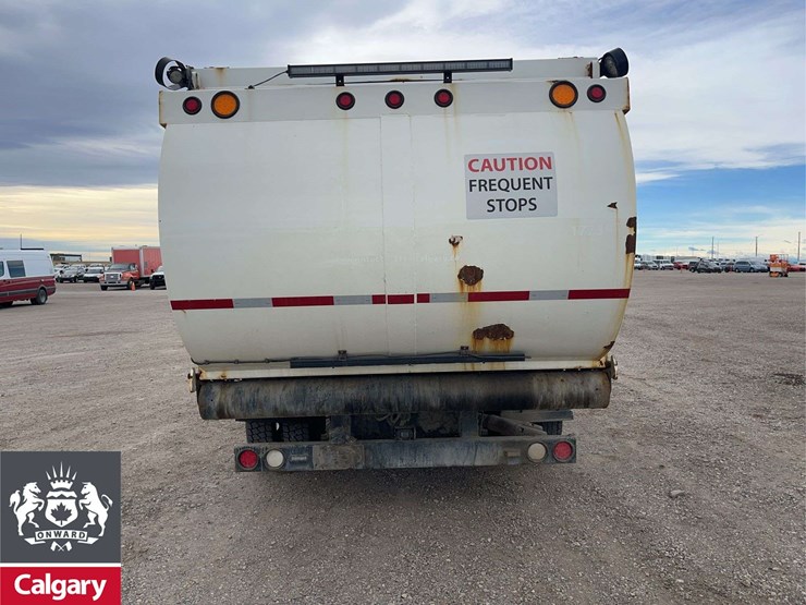 2019-ford-f550-image-6