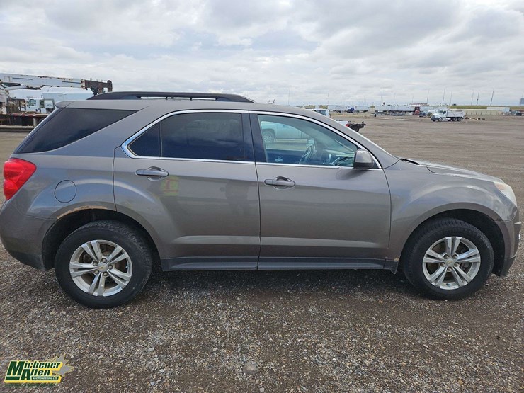 2012-chevrolet-equinox-lt-image-7