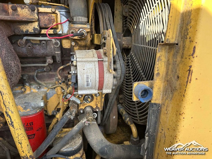caterpillar-938f-image-55