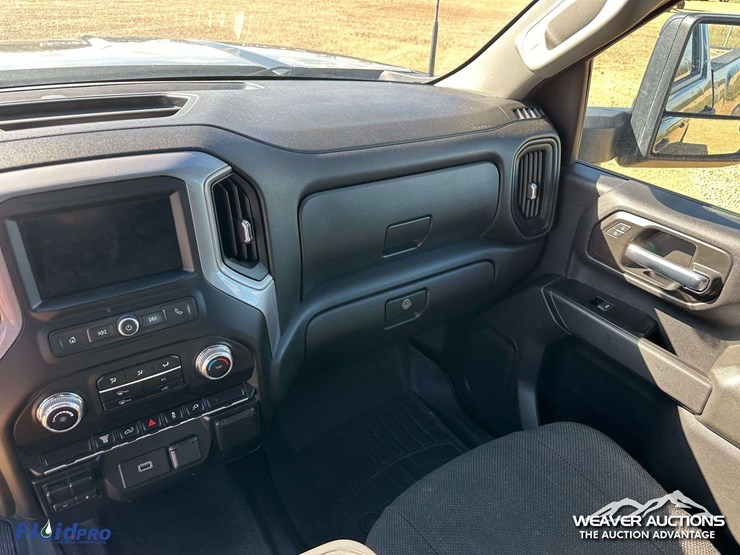 gmc-sierra-2500hd-image-11