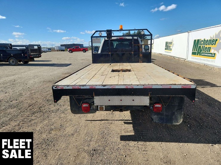 2023-ford-f550-image-6