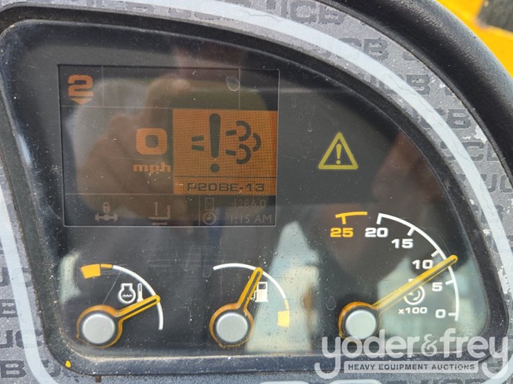 2017-jcb-510-56-image-65