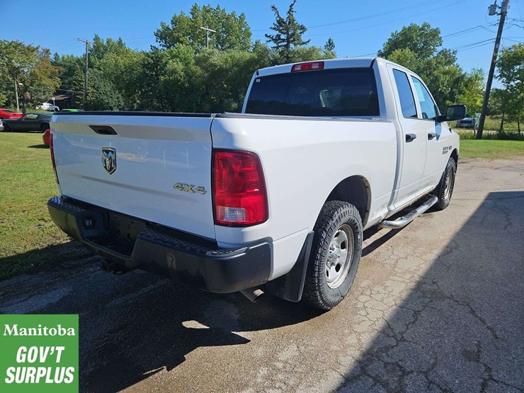 2015-dodge-1500-image-6