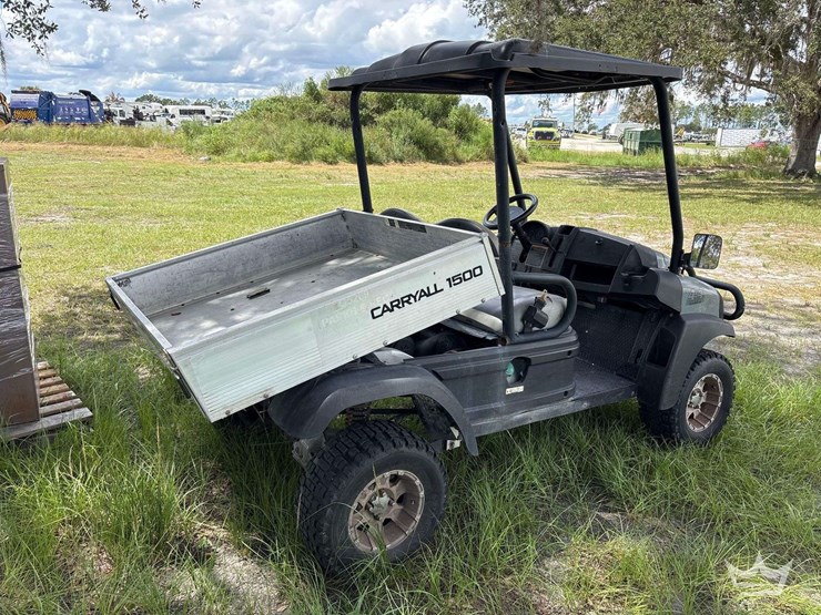 2023-club-car-carryall-1500-4x4-diesel-utility-cart-image-3