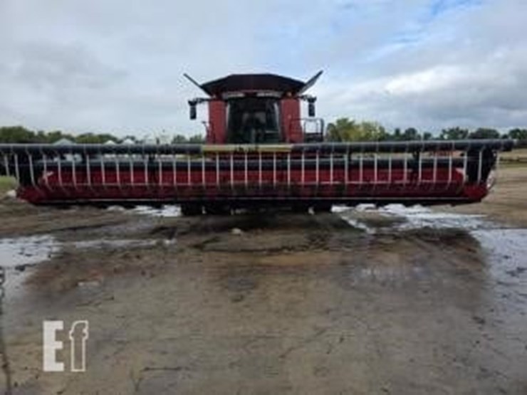 2011-case-ih-3020-image-1