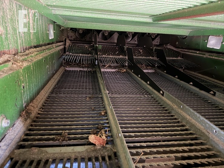 2009-john-deere-9770-sts-image-48