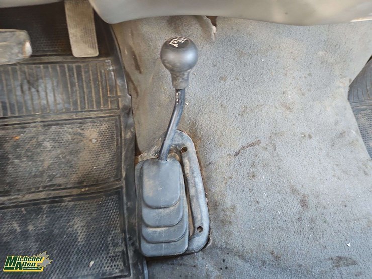 2006-ford-f550-image-21