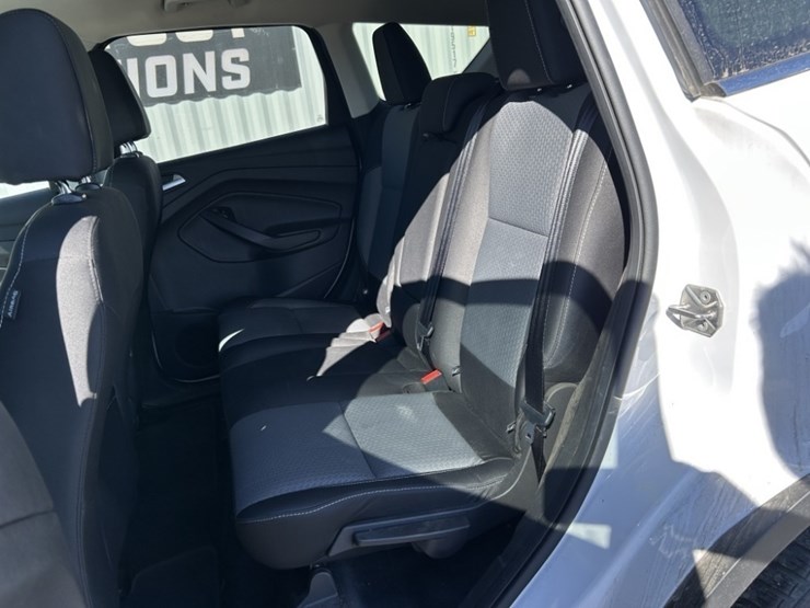 2017-ford-escape-image-25