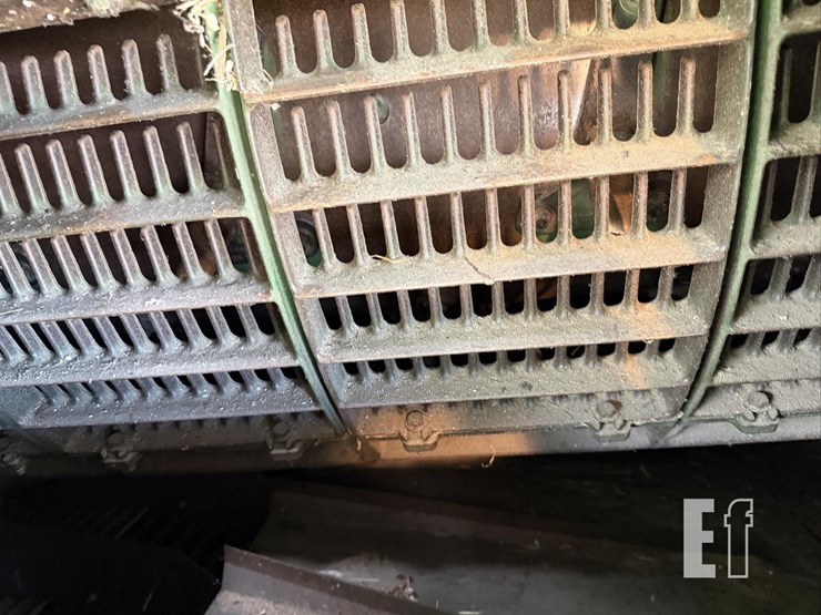 2009-john-deere-9770-sts-image-32