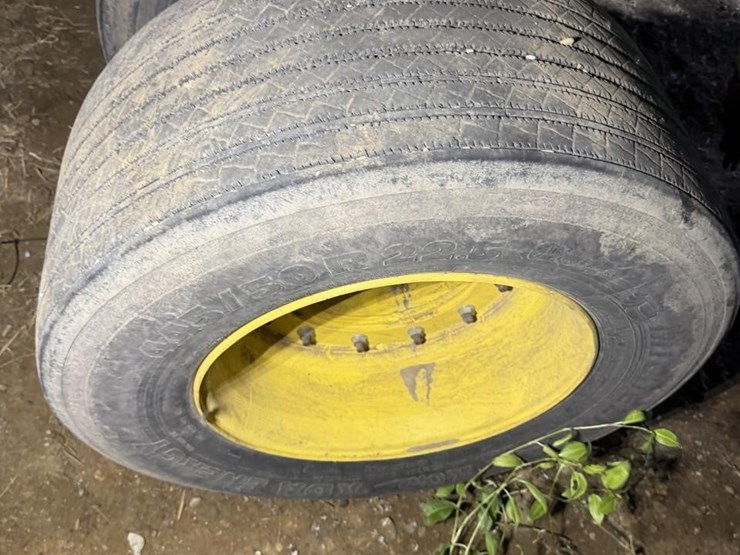 2013-john-deere-db60-image-28