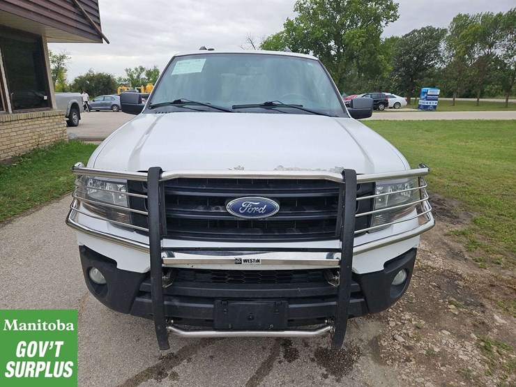 2015-ford-expedition-image-3
