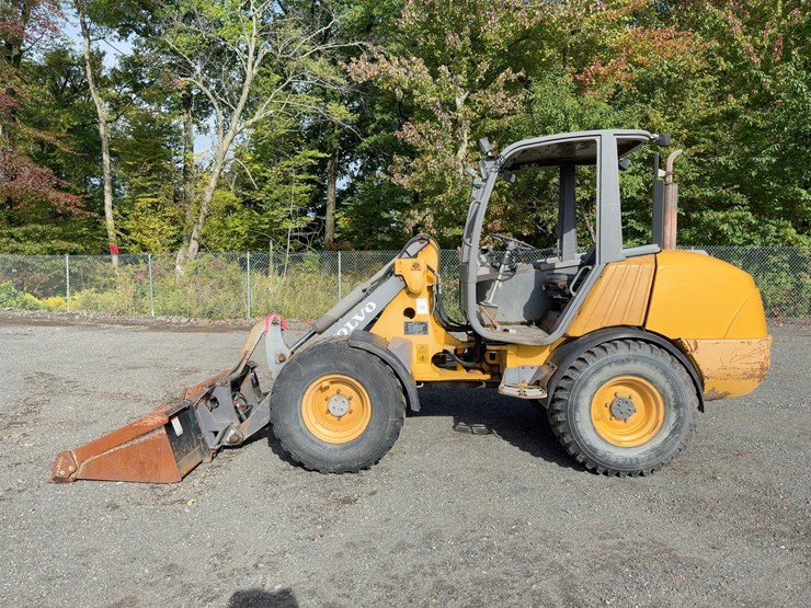 2006-volvo-l20b-image-2