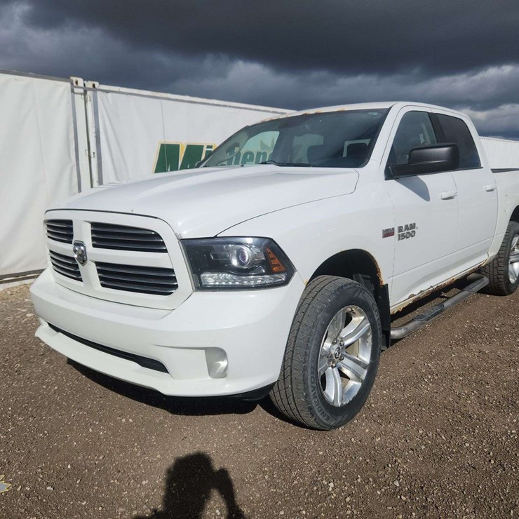 2013 DODGE 1500