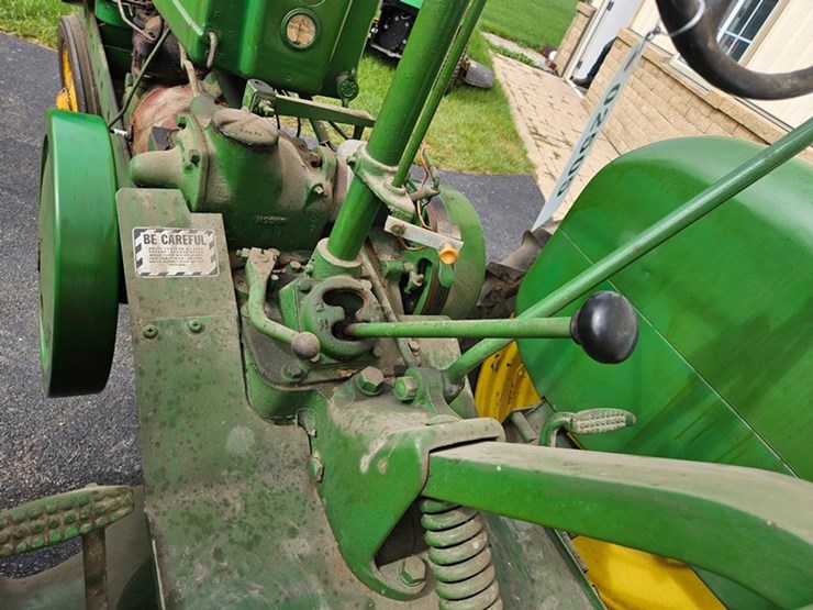 john-deere-h-image-25