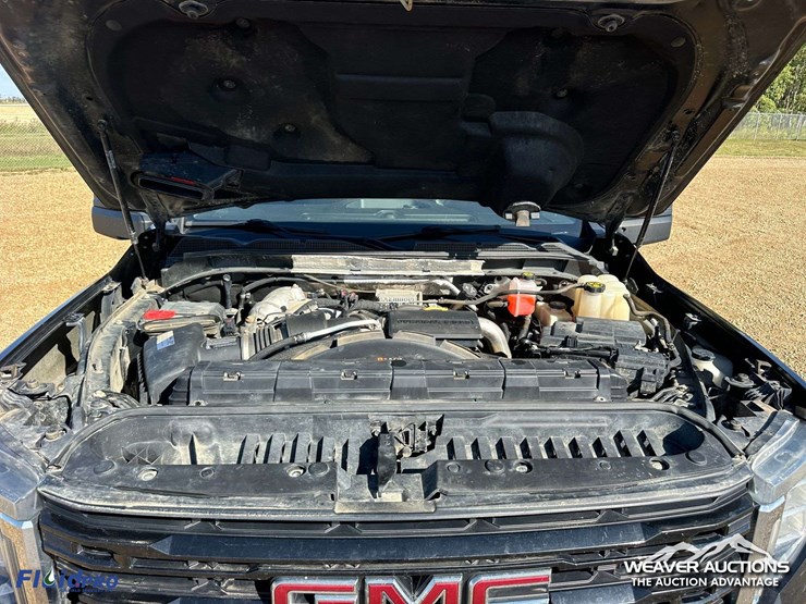 gmc-sierra-2500hd-image-49