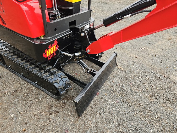 sdlanch-me20-mini-excavator-image-12