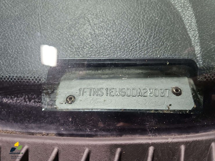 2013-ford-e150-image-18