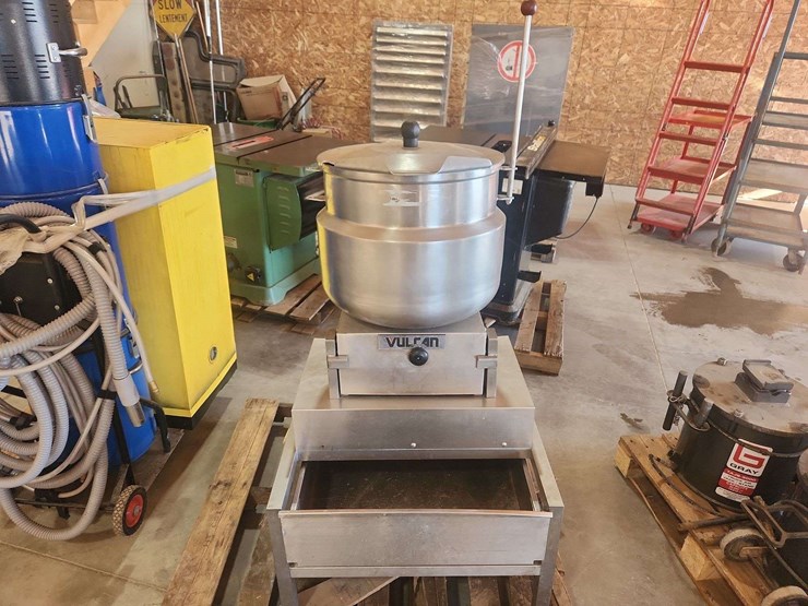 vulcan---stainless-steamer-pot-image-1