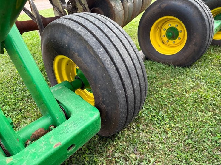 john-deere-2623-image-8