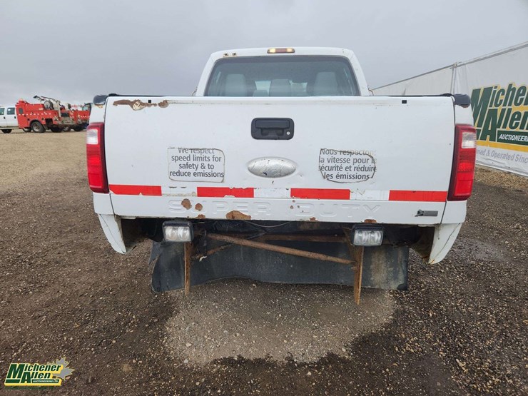 2011-ford-f250-image-6