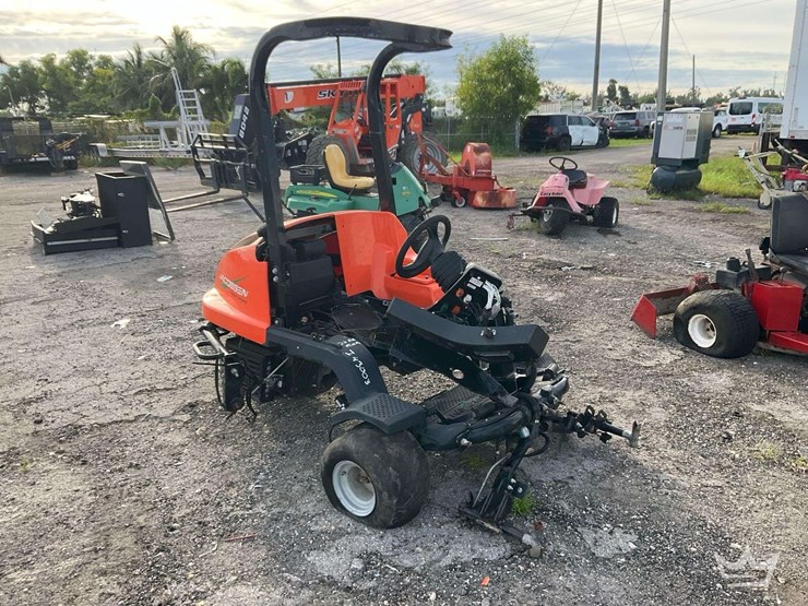 2014-jacobsen-eclipse-322-image-2