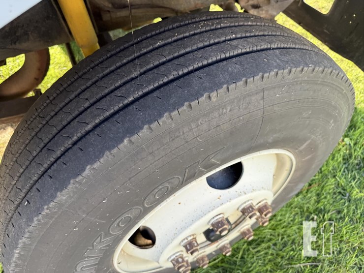 2000-ford-f750-sd-image-25