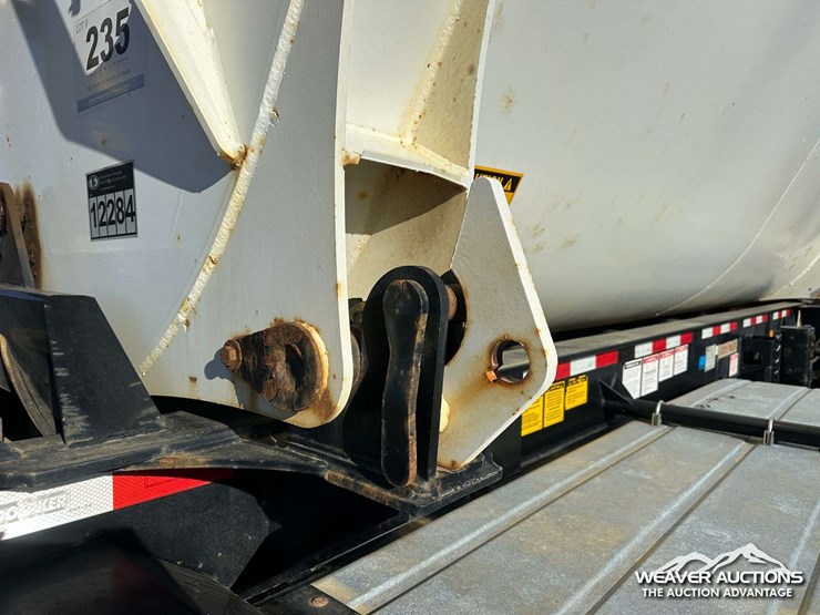 2014-doepker-sd16830-l-t/a-side-dump-trailer-image-15