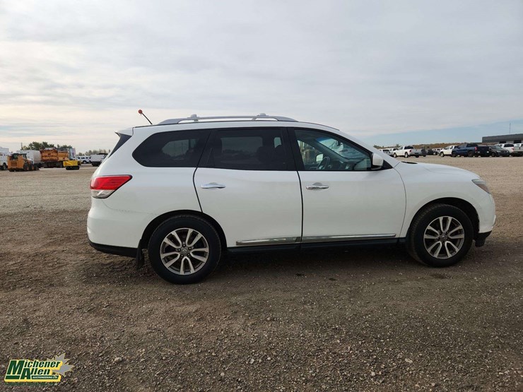 nissan-pathfinder-image-7