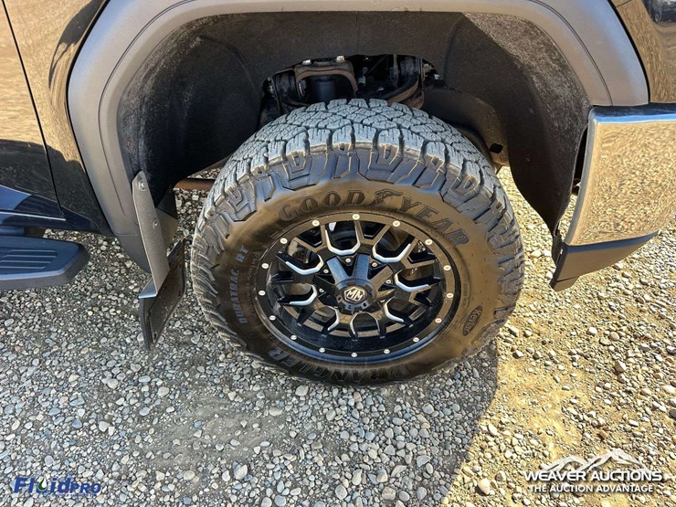 gmc-sierra-2500hd-image-36