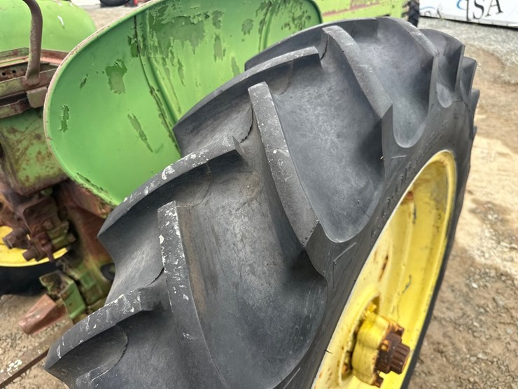 1951-john-deere-a-image-40