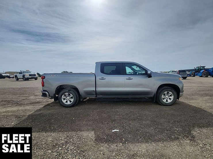 2023-chevrolet-silverado-1500-image-7