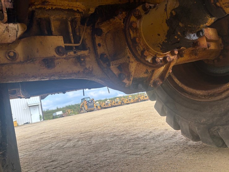 caterpillar-613-image-101